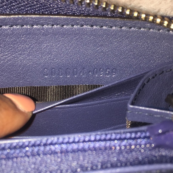 100% Authentic Gucci Soho Wallet - Picture 5 of 8